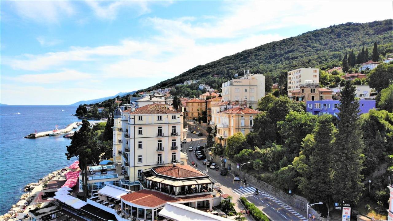 Apartment Near Beach With Sea View Opatija Dış mekan fotoğraf